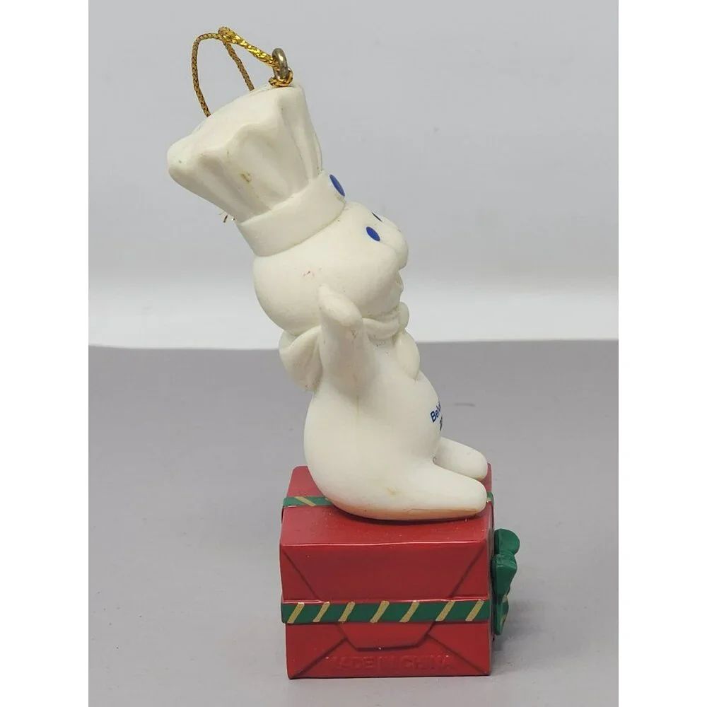 Pillsbury Doughboy Ornament 2001 Christmas Tree Decor With Gift Box Belvidere IL